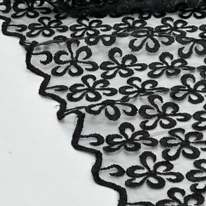 پارچه تور مشکی طرح گل اختاپوس