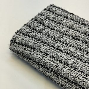 پارچه بافت شانل سفید خط مشکی