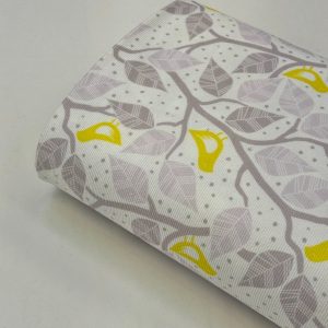 پارچه مخمل کبریتی سفید طرح پرنده زرد