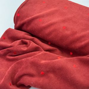 پارچه مخمل کبریتی گلدوزی آجری طرح قلب