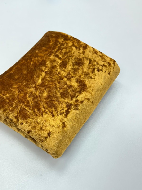 پارچه مخمل آینه ای طلایی