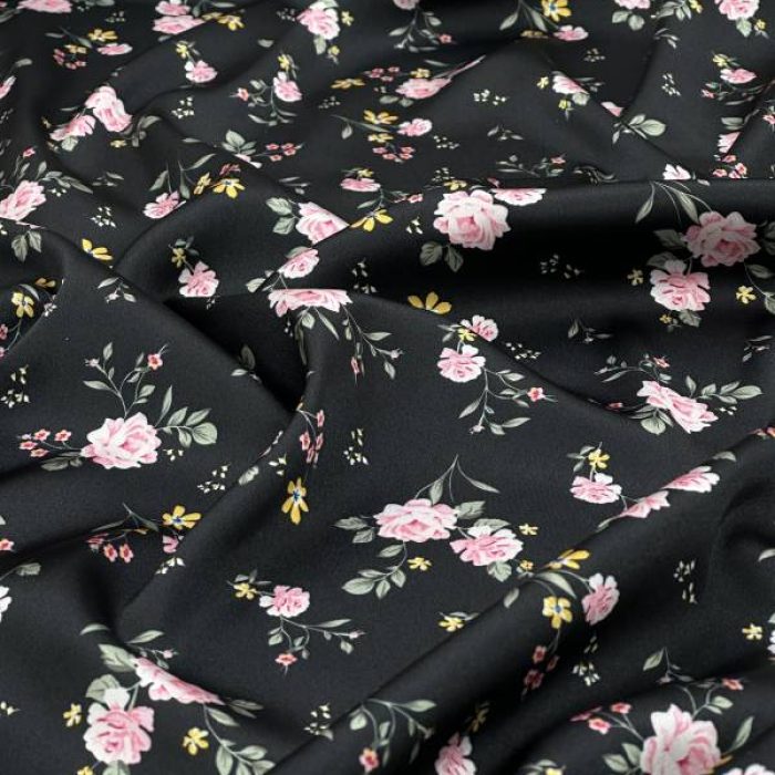 خرید پارچه ساتن lx طرحدار مشکی گل صورتی